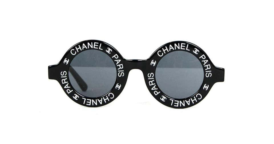 VINTAGE CHANEL 01944 94305 BLK